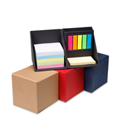 Bloco de anotações formato de cubo em papelão reciclado